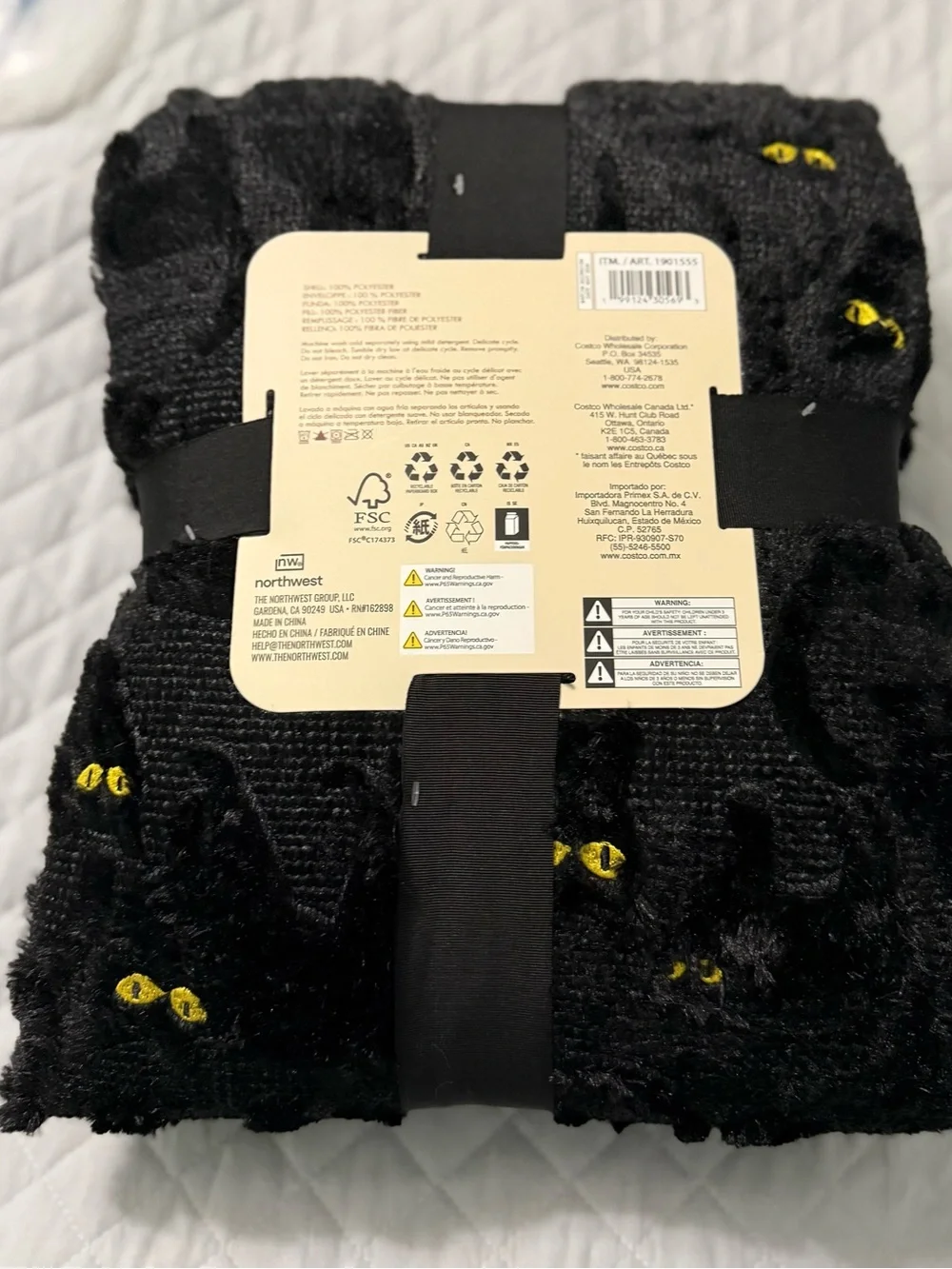TikTok Famous Black Faux Fur Cat Throw with Yellow Embroidered Eye HARD TO FIND